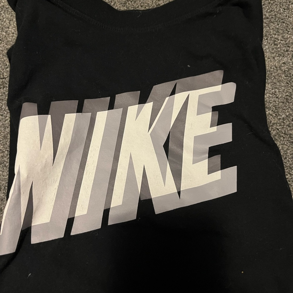 Kids Nike t shirt